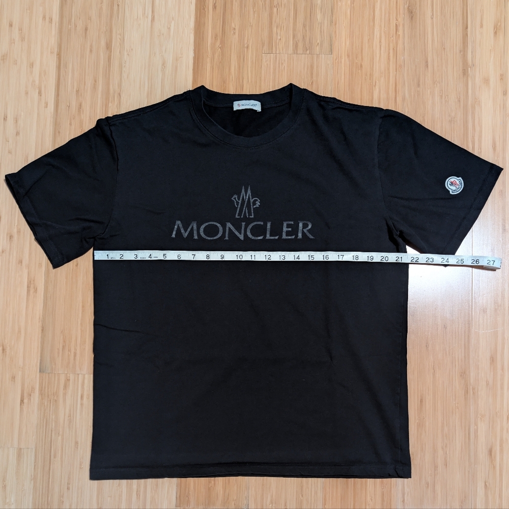 Moncler T-Shirt Men Black Logo Short Sleeve Designer Tee - Picture 5 of 7